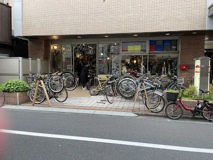 Blue Lug Yoyogi Park — bike rental in Tokyo