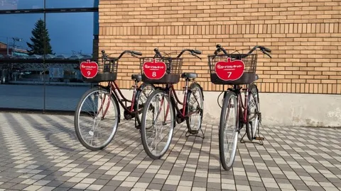 Cycle Net Hirosaki (Hirosaki Tourist Information rental bicycles) — bike rental in Hirosaki