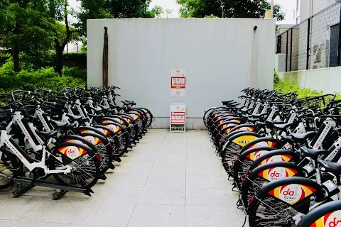 HELLOCYCLING — bike rental in Tokyo
