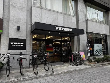 TREK Bicycle Osaka (Honmachi + Umeda) — bike rental in Osaka
